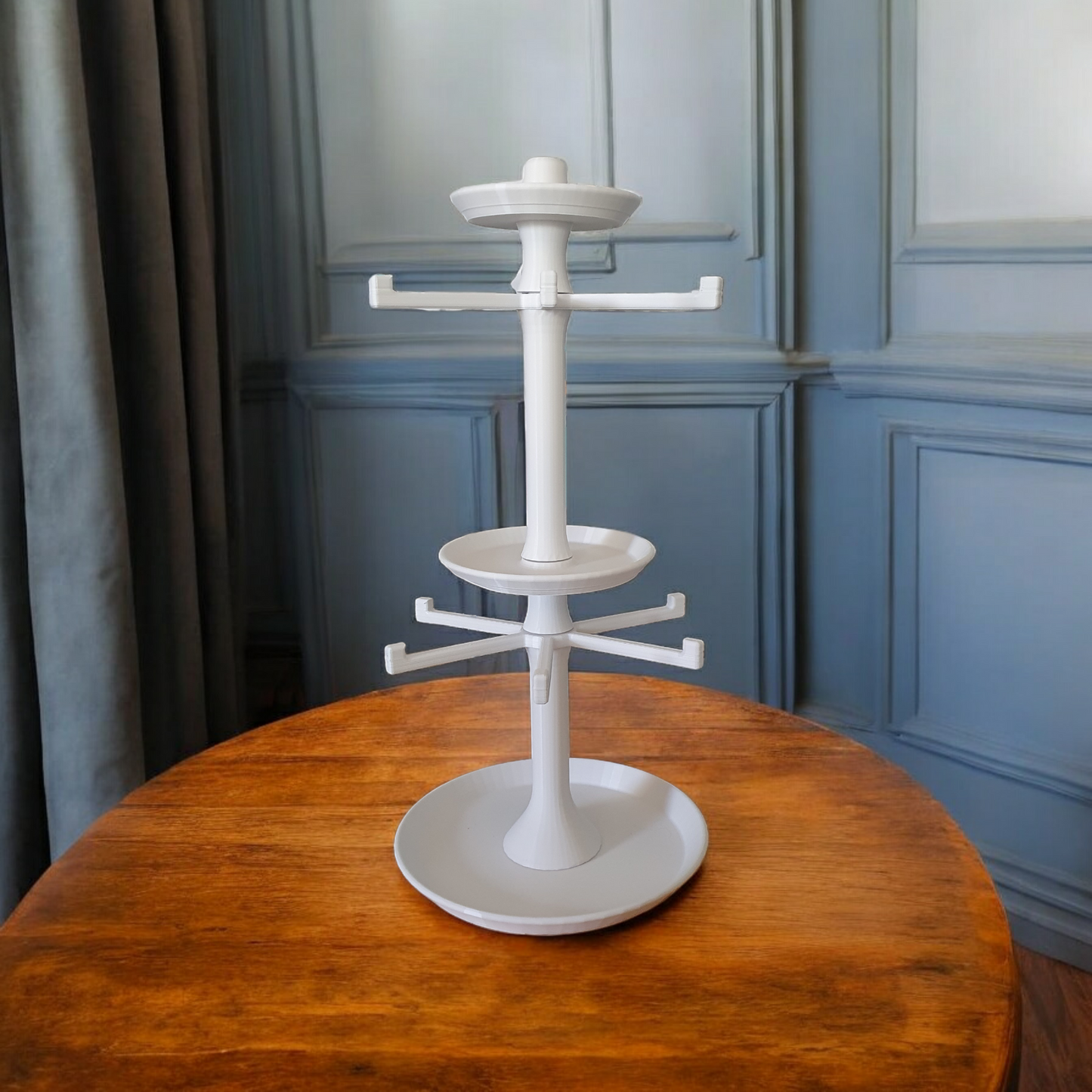 Spinning Jewelry Display Stand